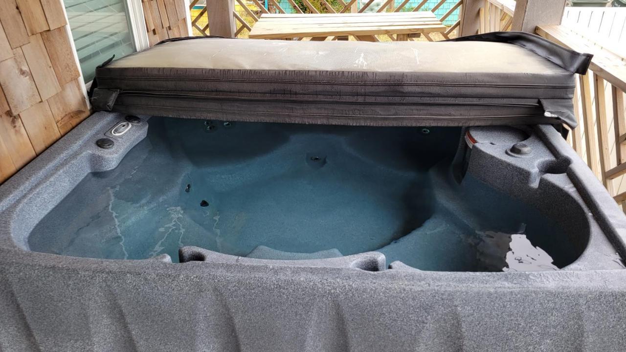 2508 Beach Rd, Semi-Oceanfront, Pool/Hot Tub Nags Head Bagian luar foto